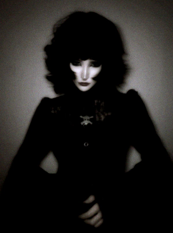 Archived image from @kk3tr1n4 on Instagram