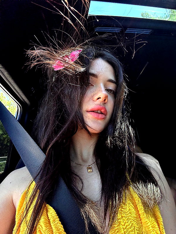 vanessa.rhd instagram image archive image