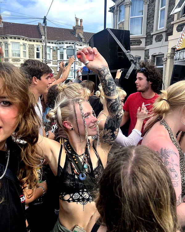 charley.chambers instagram image archive image