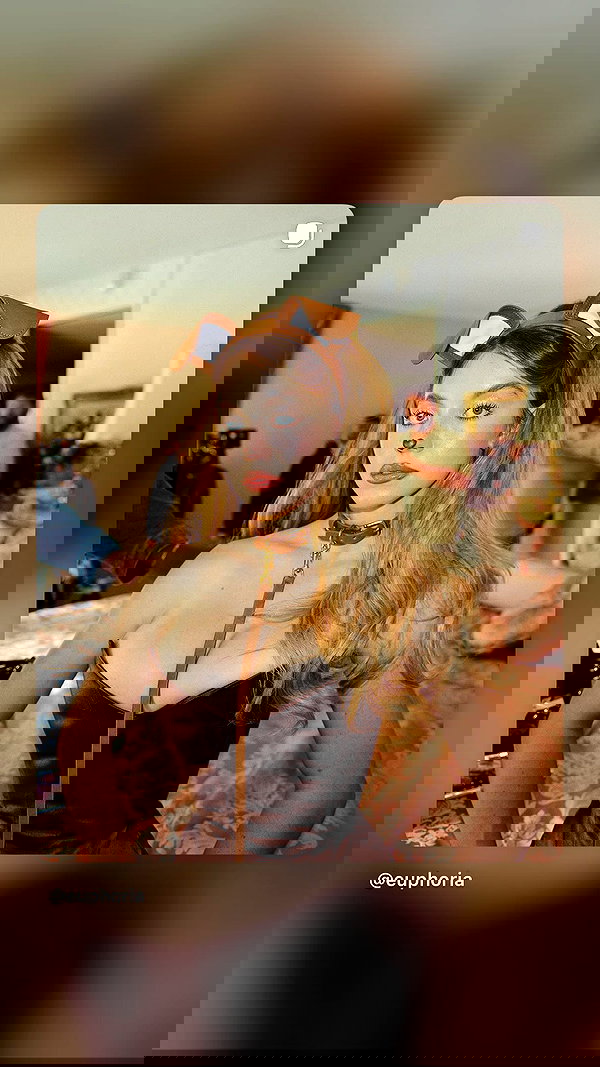 sydney_sweeney sydney_sweeney archive image