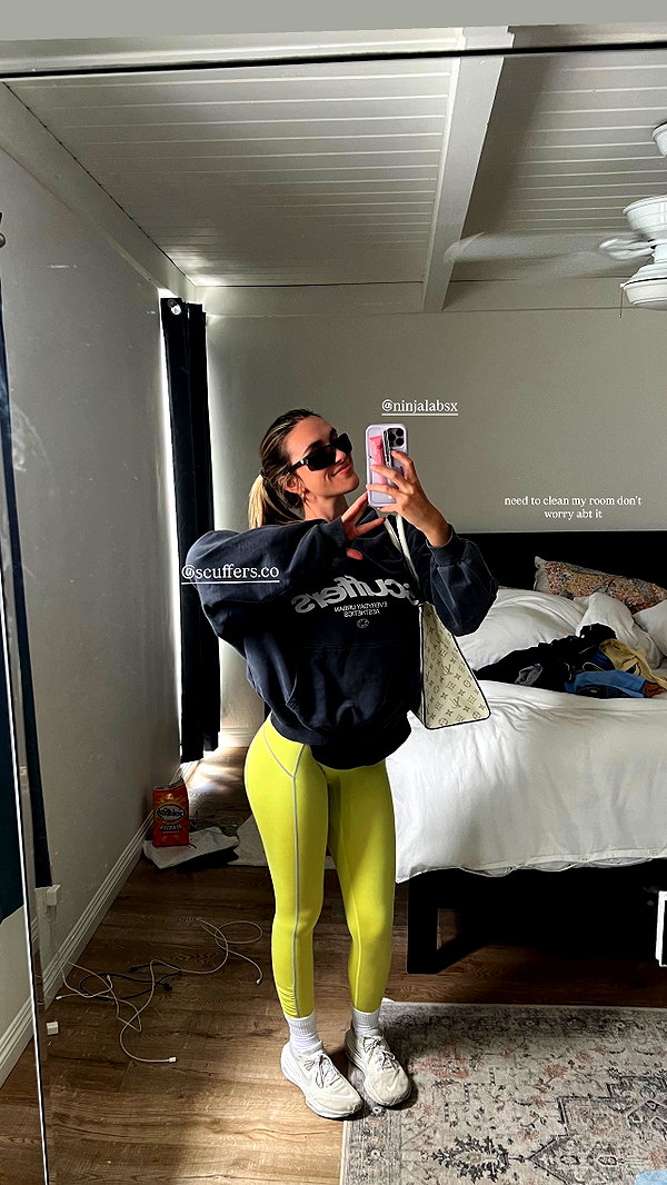 kaylasimmmons instagram image archive image