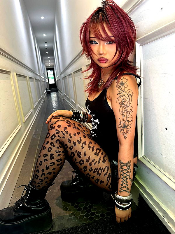 lovemeize instagram image archive image