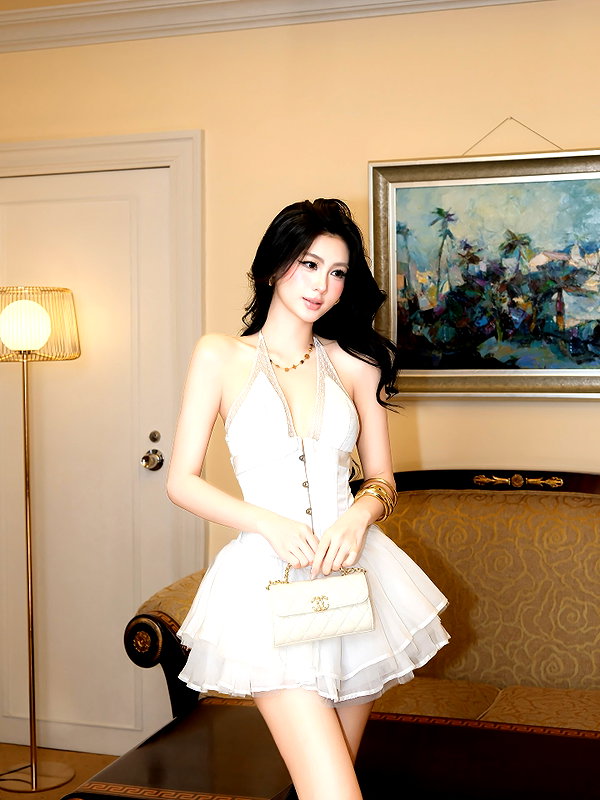 lyhythuedoxinh instagram image archive image
