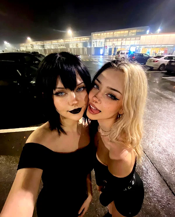 mavistheedracula instagram image archive image