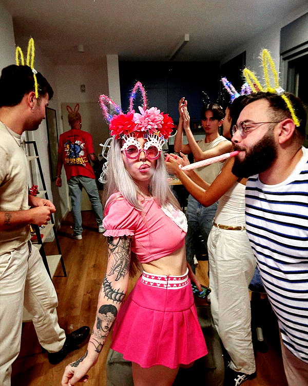 Archived image from @noyrll on Instagram