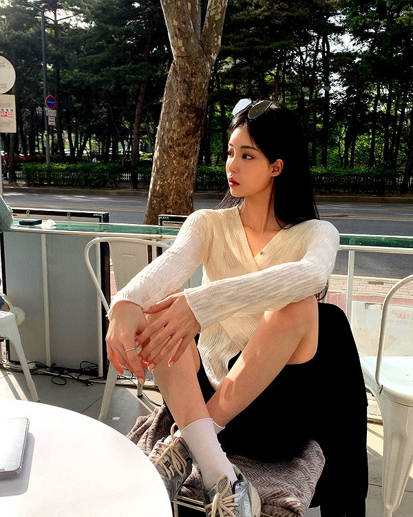 daxbin instagram image archive image