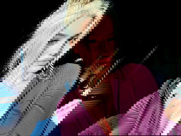 alexandramarianna alexandramarianna archive image