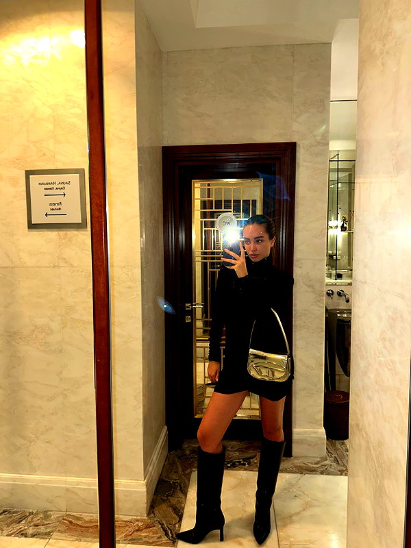 veroni22ka instagram image archive image