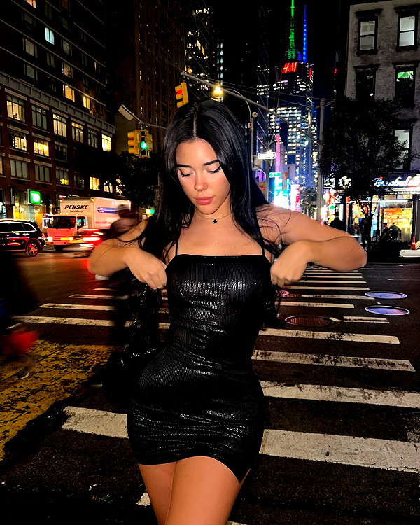 vanessa.rhd instagram image archive image