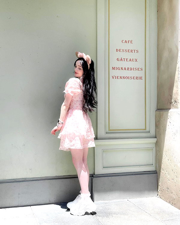 1uvgabi instagram image archive image
