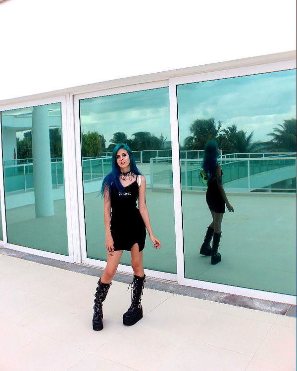 jadelaverne instagram image archive image