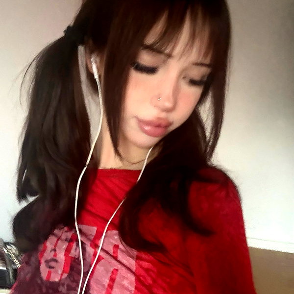 miss3evux instagram image archive image