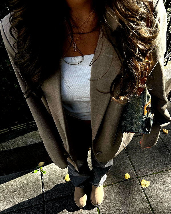 zoeliss instagram image archive image