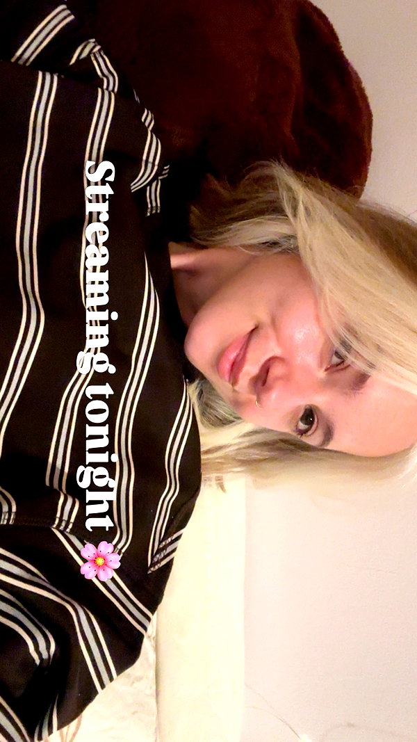 austrianasmrgurl austrianasmrgurl archive image