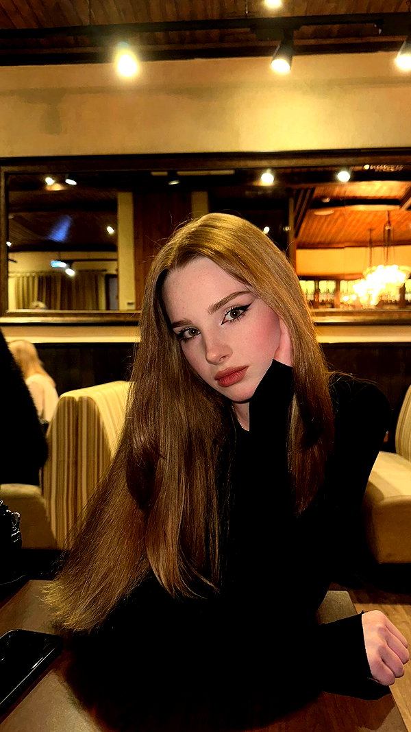 d.ddomyn instagram image archive image