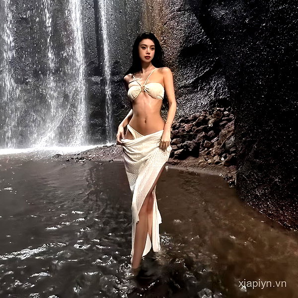 lyhythuedoxinh instagram image archive image