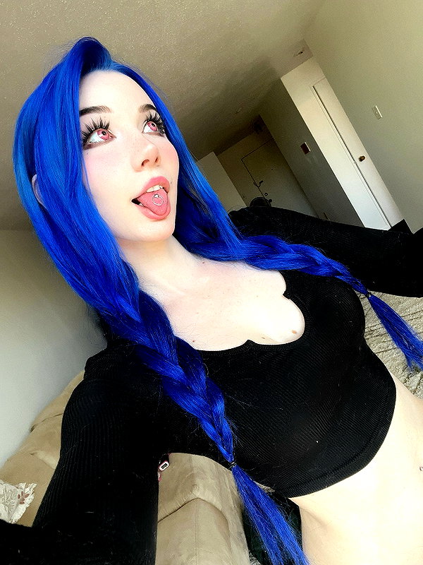 danielle.mercedie instagram image archive image