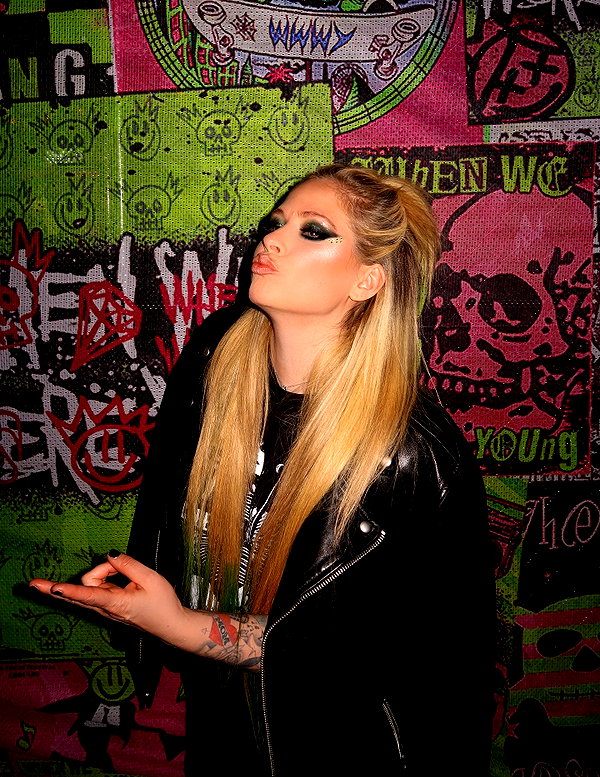 avrillavigne instagram image archive image