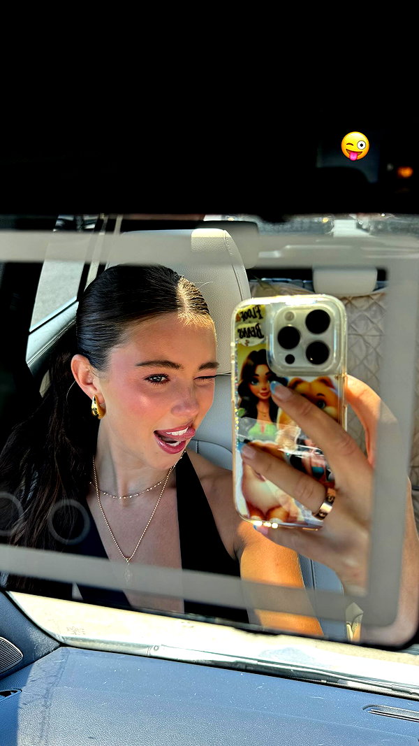 chloerosenbaum instagram image archive image