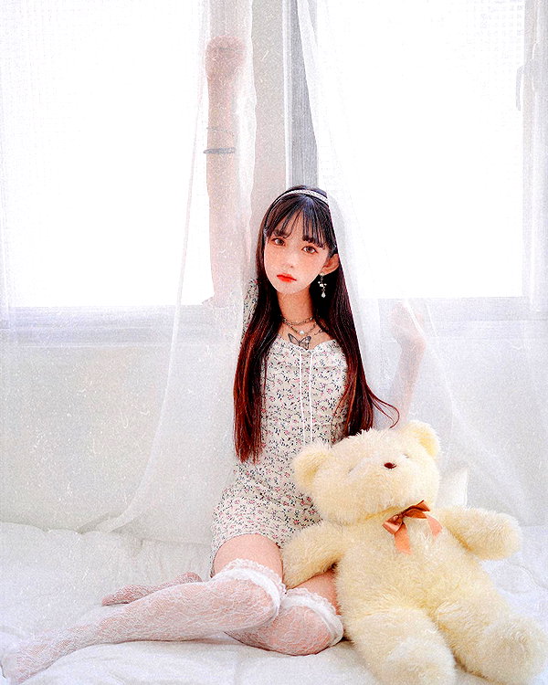 nixqq.425_ instagram image archive image