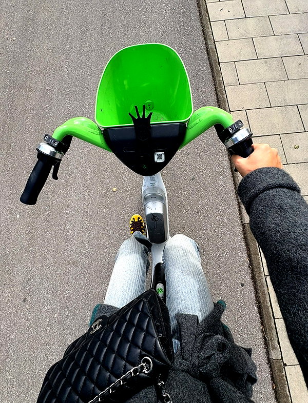 ninastodden instagram image archive image