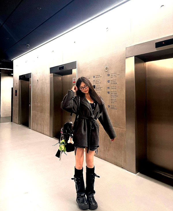 joycee.e instagram image archive image