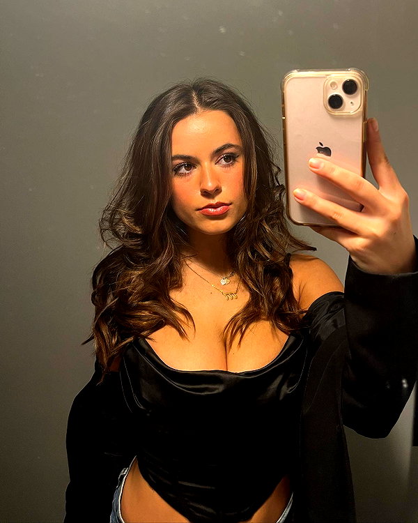 isabella.lauren instagram image archive image
