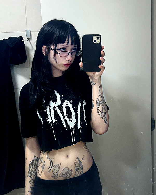 ambrzinha666 instagram image archive image
