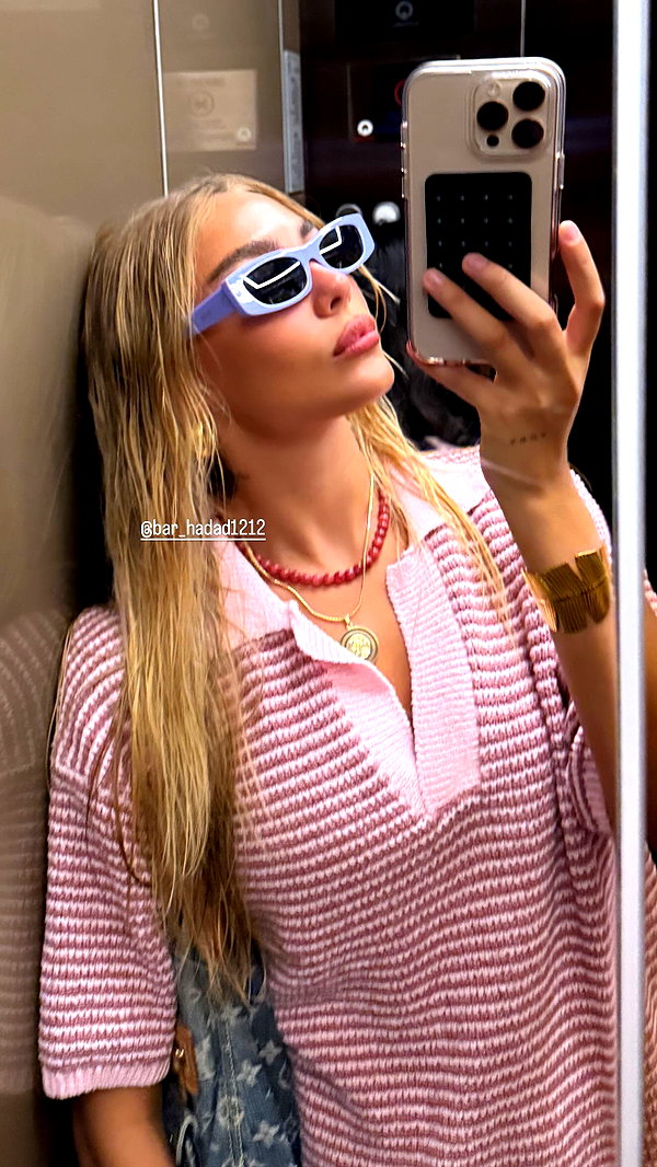 maya.keyy instagram image archive image