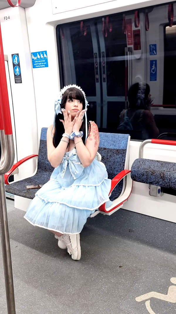 Archived image from @notchicore on Instagram