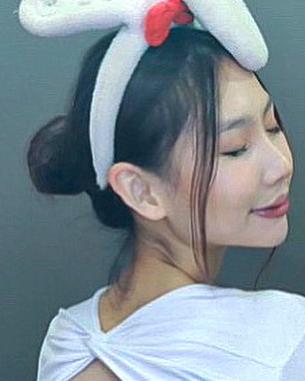 indra0102_ instagram image archive image