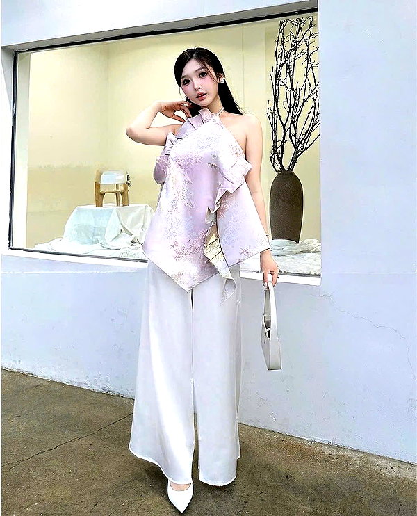 lyhythuedoxinh instagram image archive image