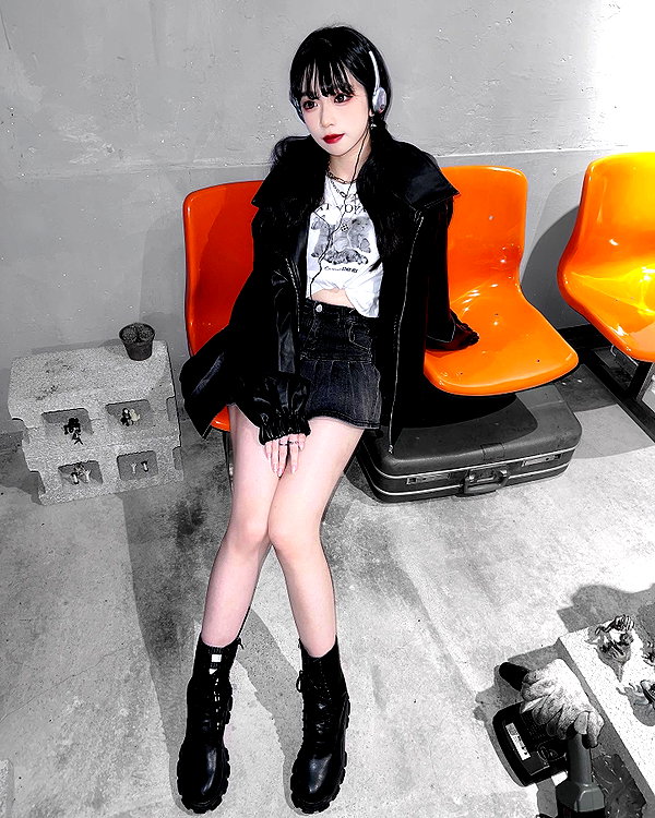 nixqq.425_ instagram image archive image