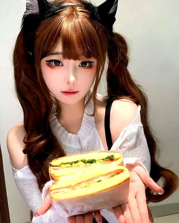 yingyinng_ instagram image archive image
