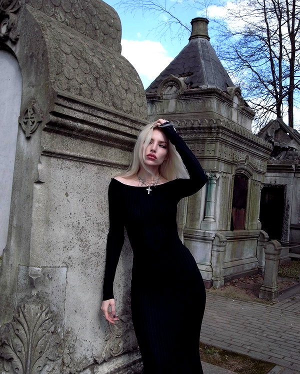 anya4everr instagram image archive image