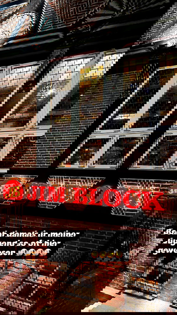 alexis.blond alexis.blond archive image