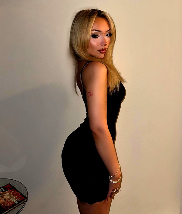 v.qx instagram image archive image
