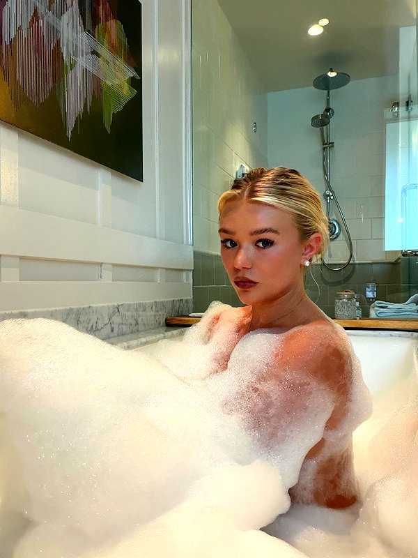 Archived image from @katiesigmond on Instagram
