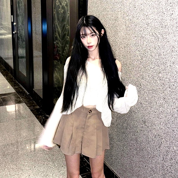 ynnu1sa instagram image archive image