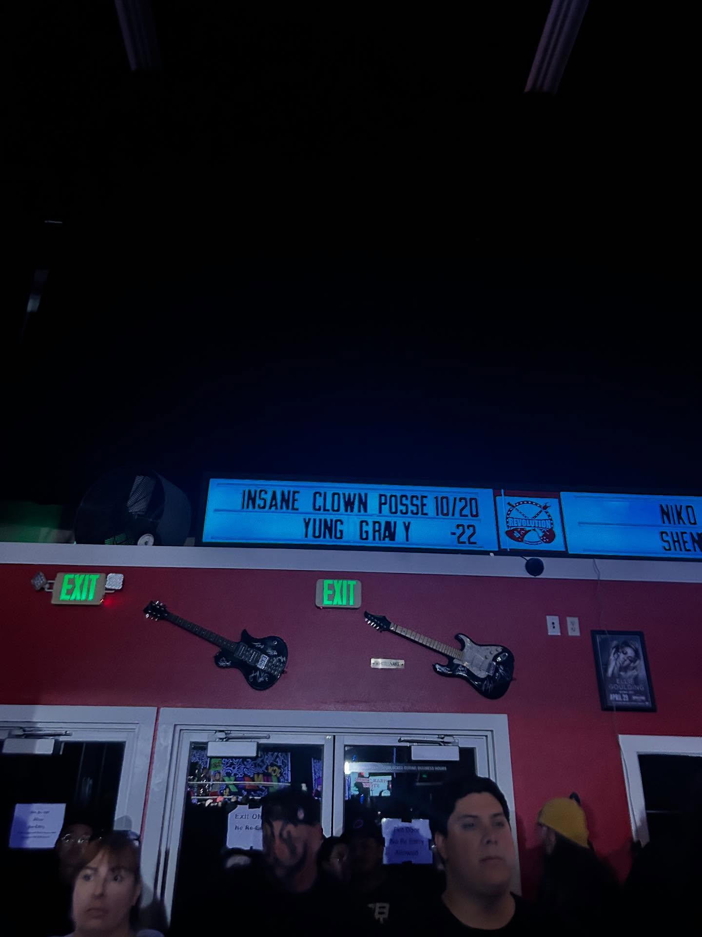 _animechika_ instagram image archive image