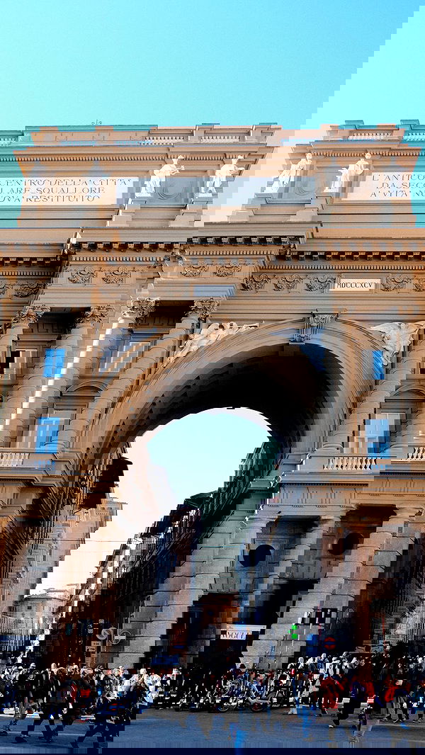 giangg._ giangg._ archive image