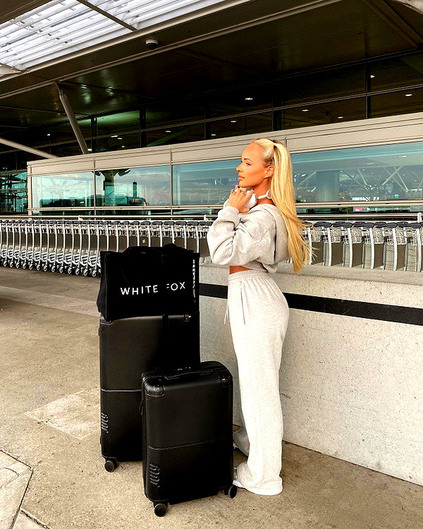 allieauton instagram image archive image