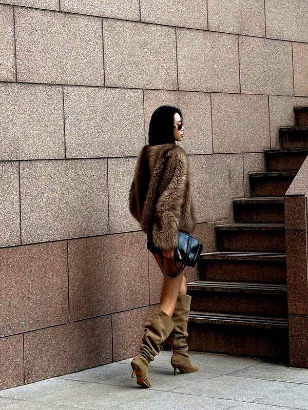 lyhythuedoxinh instagram image archive image