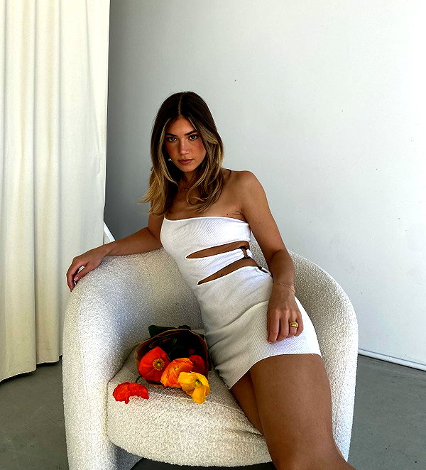 dekota_thompson instagram image archive image