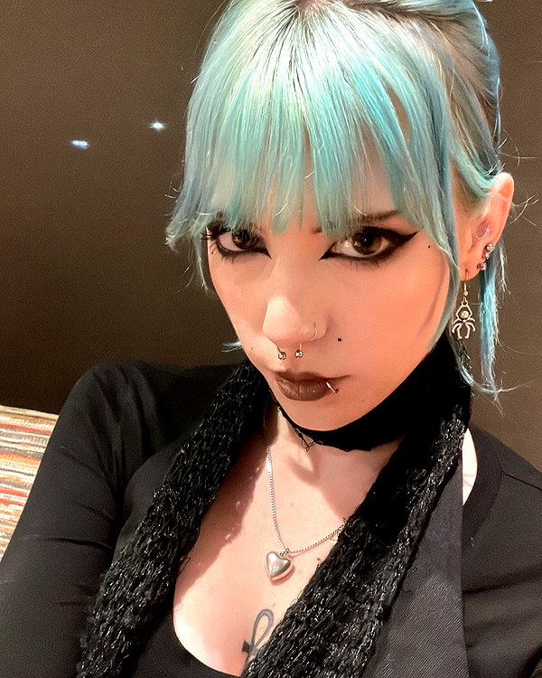 haileylayfield instagram image archive image