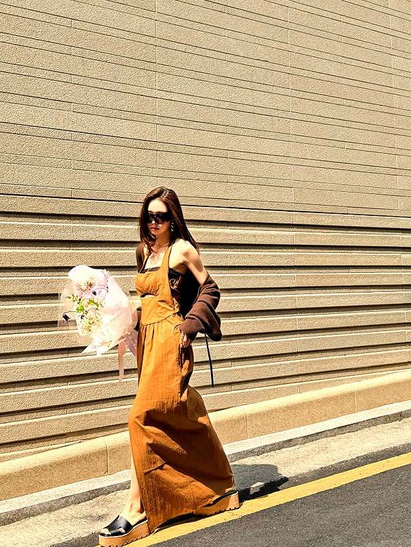 dear.zia instagram image archive image