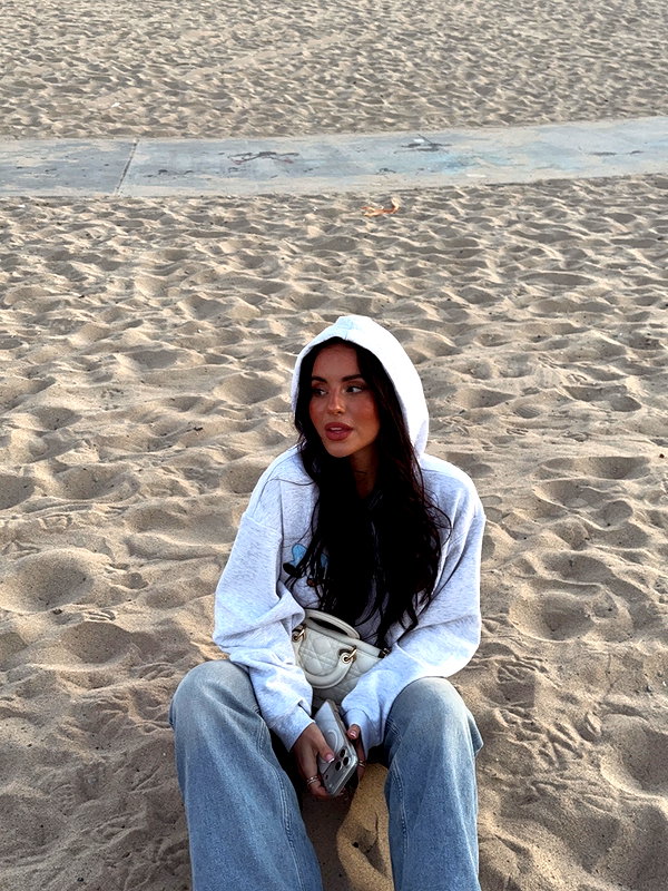 zoeliss instagram image archive image