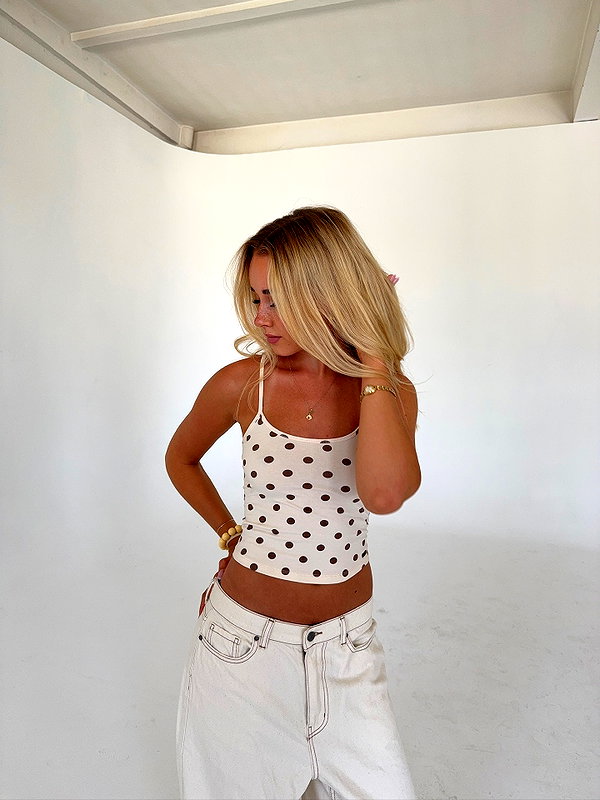 lilih instagram image archive image