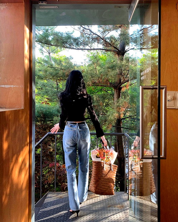 daxbin instagram image archive image