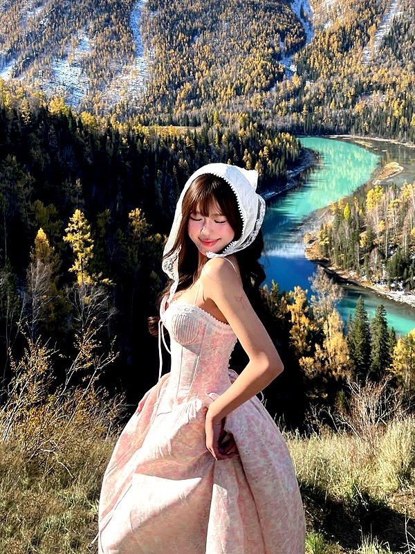 lyhythuedoxinh instagram image archive image